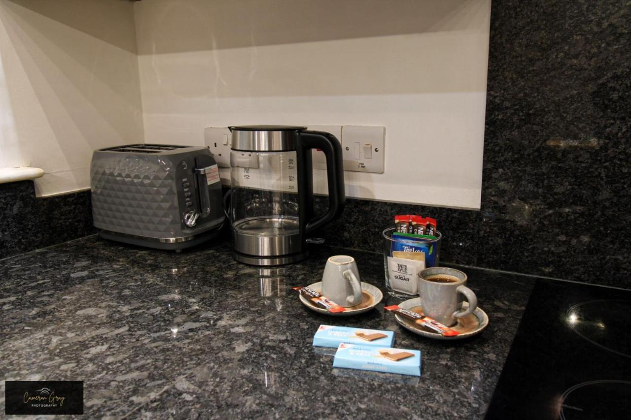 Nice 2 Bed House, Office, Wi-Fi, Free Parking Belfast Exterior foto
