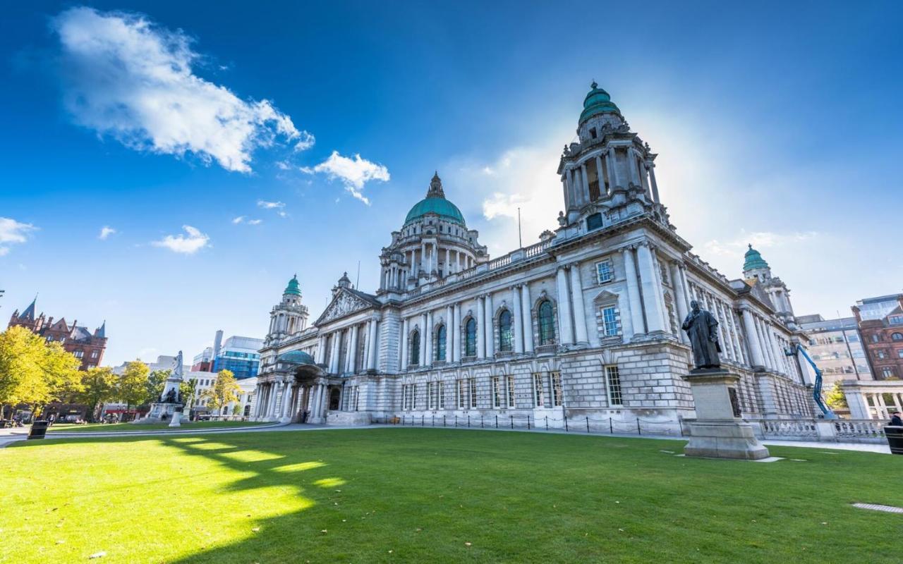 Nice 2 Bed House, Office, Wi-Fi, Free Parking Belfast Exterior foto